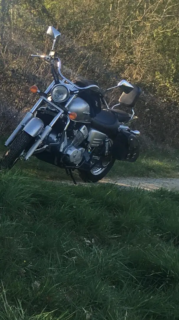 Honda SH 125 VT 125 C - 1