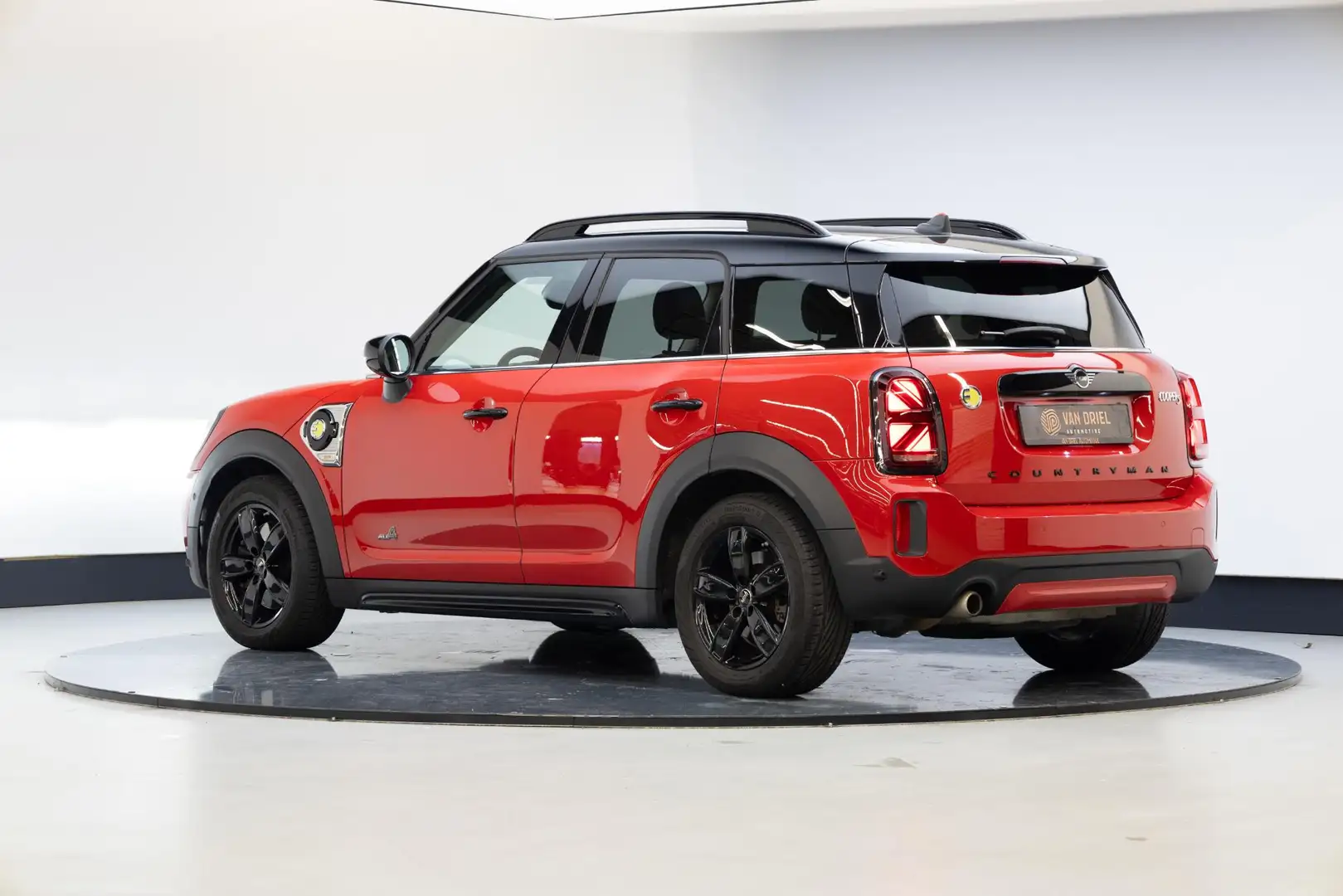 MINI Cooper SE Countryman Mini 1.5 ALL4 | Panoramadak | Rouge - 2