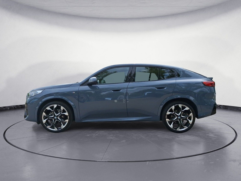BMW X2 sDrive20d Steptronic DCT M Sport 21' AHK Prem — photo 3