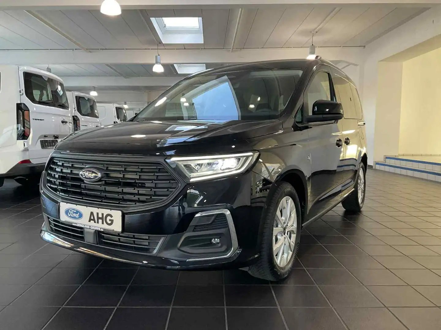 Ford Tourneo Connect Titanium *LED*RFK*AHK* Schwarz - 1