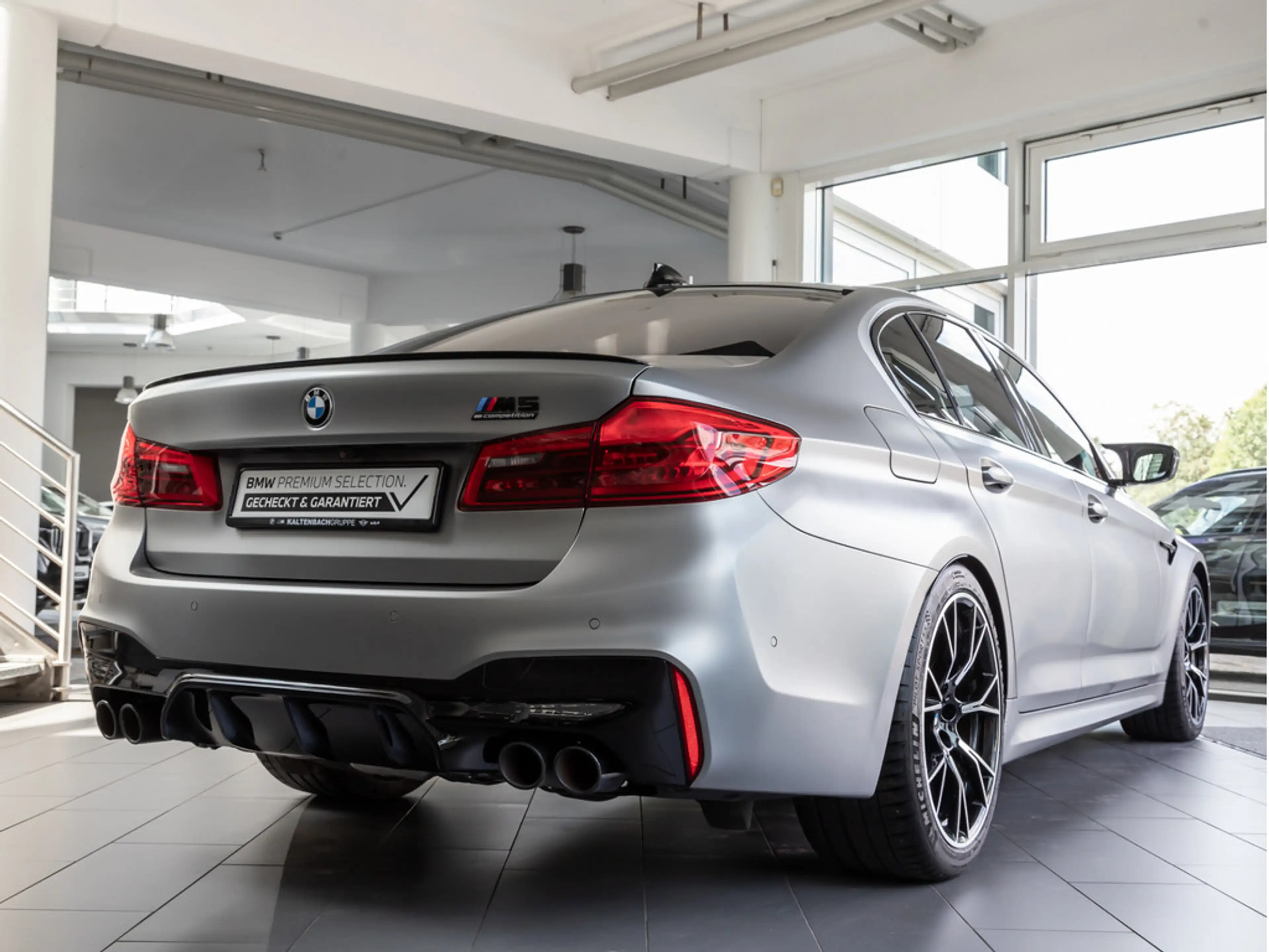 BMW M5 Competition HUD 360° LED SITZBELÜFTUNG ACC — photo 6