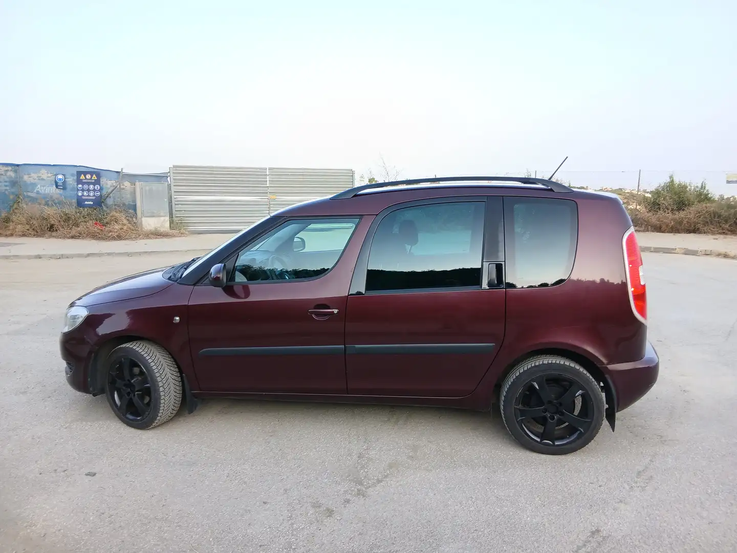 Skoda Roomster Roomster 1.2 TSI Ambition 85 Ambition Rood - 2