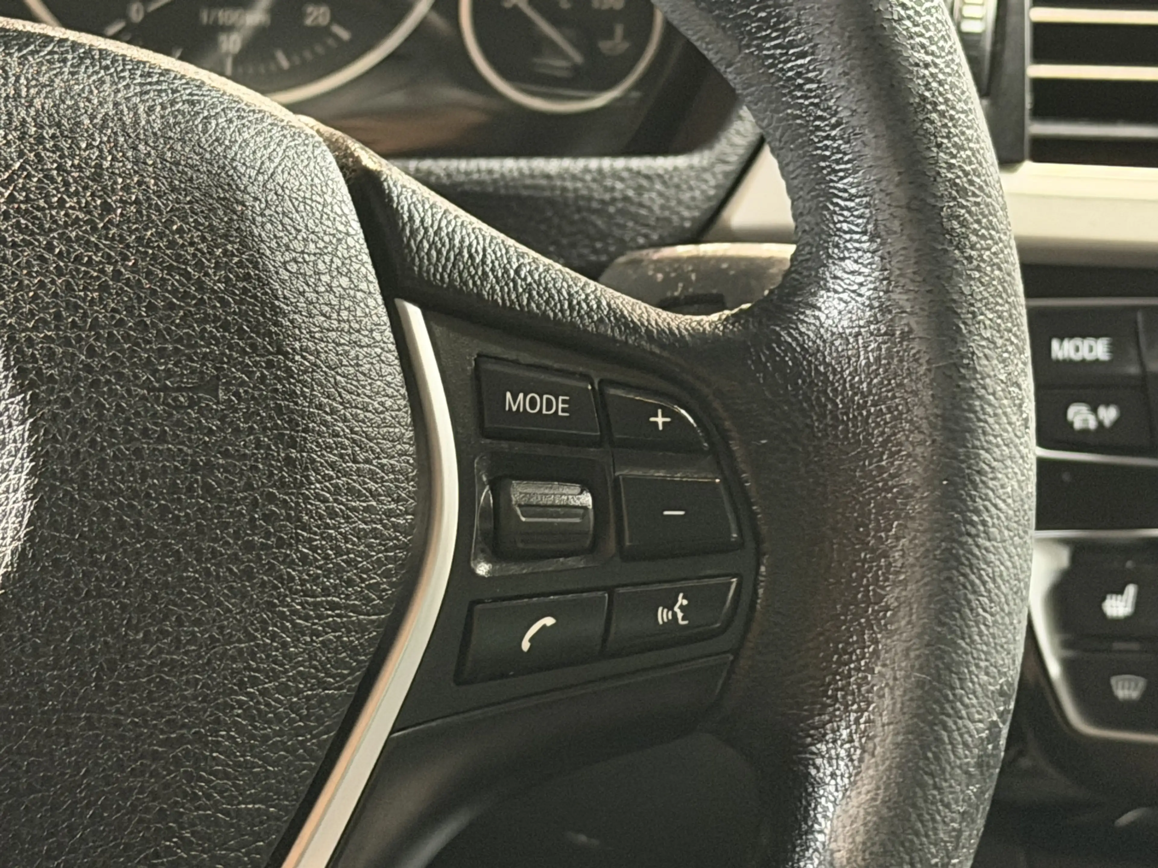 BMW 316 3-serie Touring 316d Centennial High Executive — photo 18