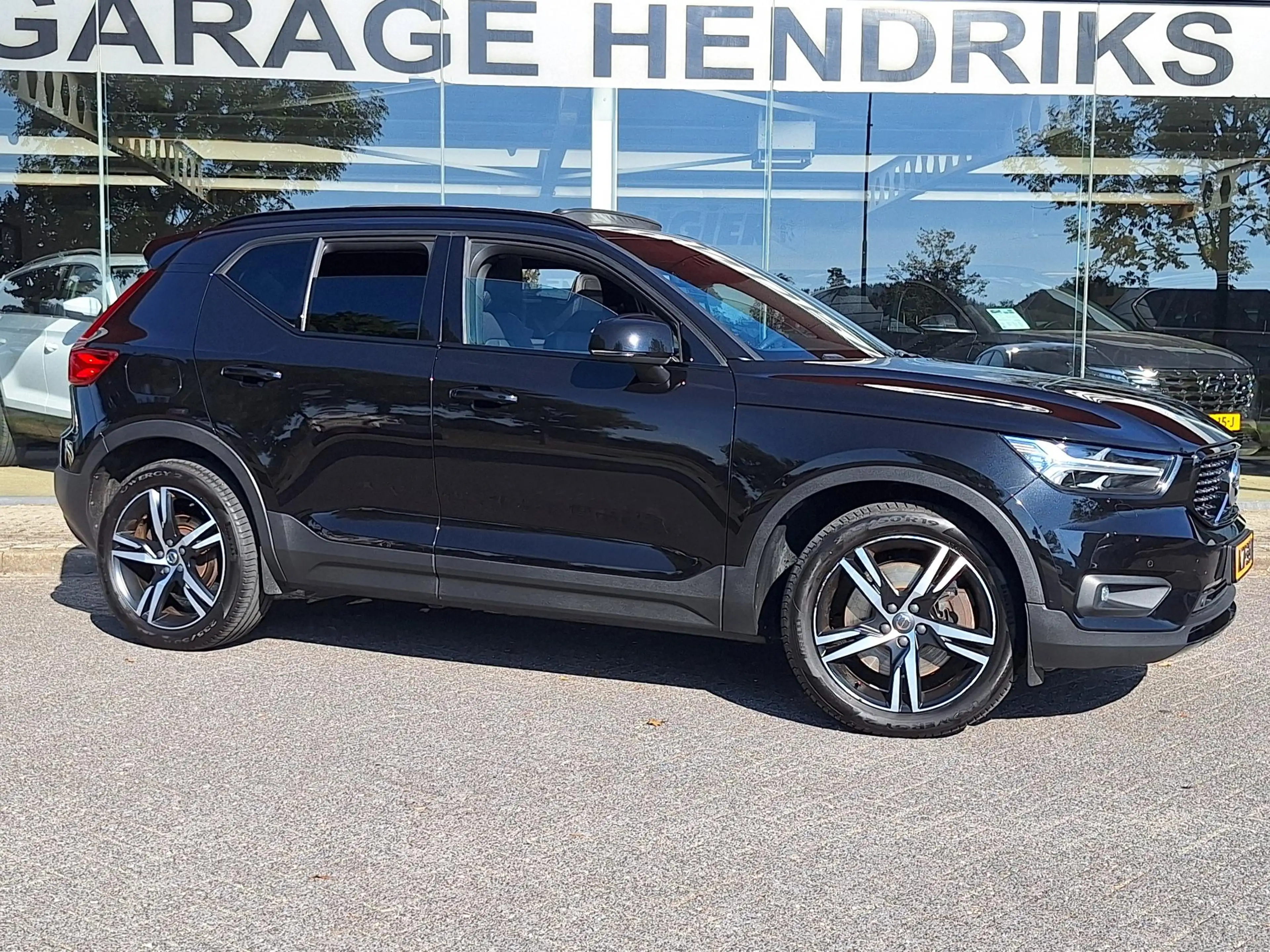 Volvo XC40 1.5 T5 Recharge Inscription | SOH: 85,1% | Pano | — photo 9