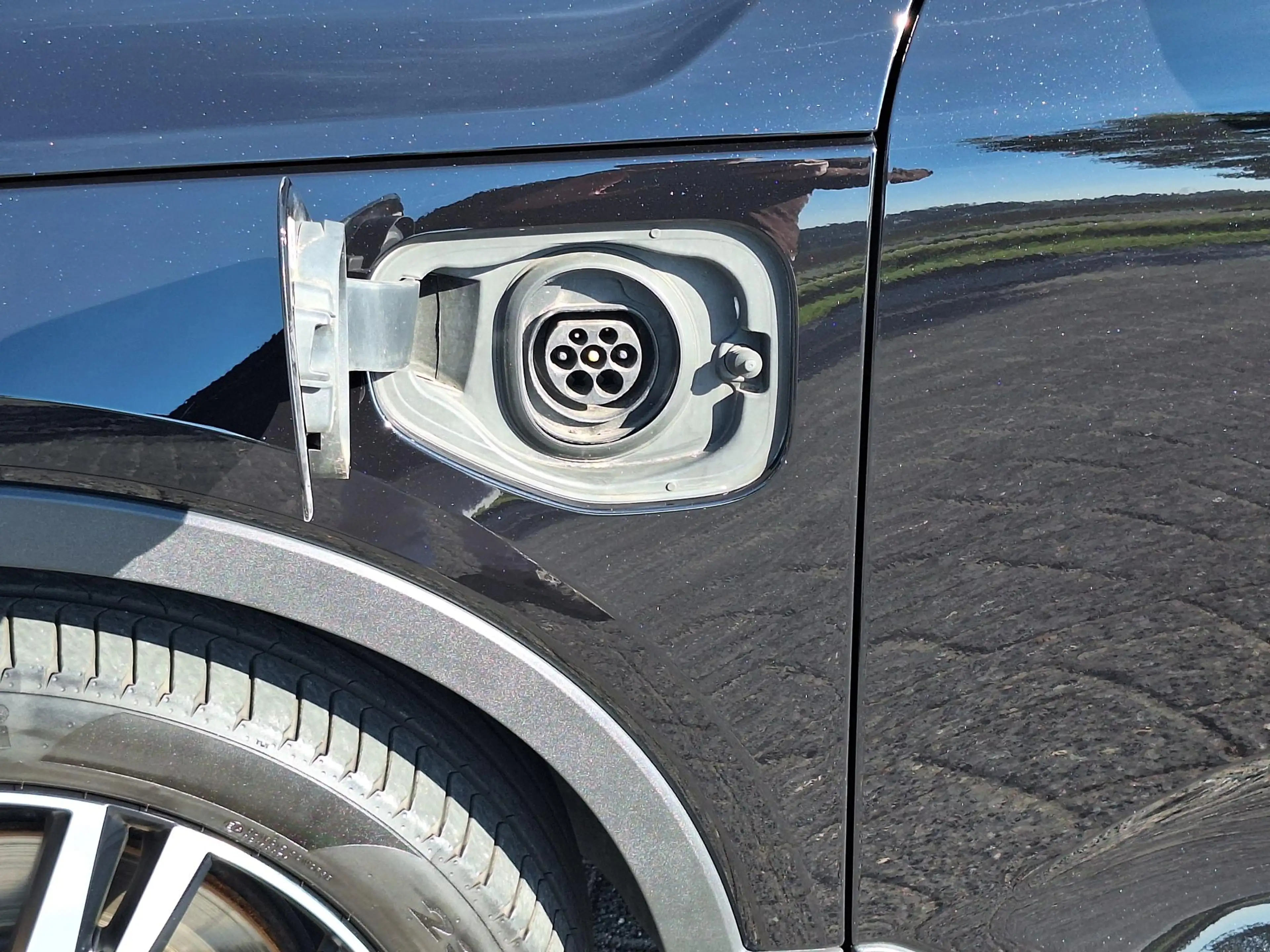 Volvo XC40 1.5 T5 Recharge Inscription | SOH: 85,1% | Pano | — photo 18