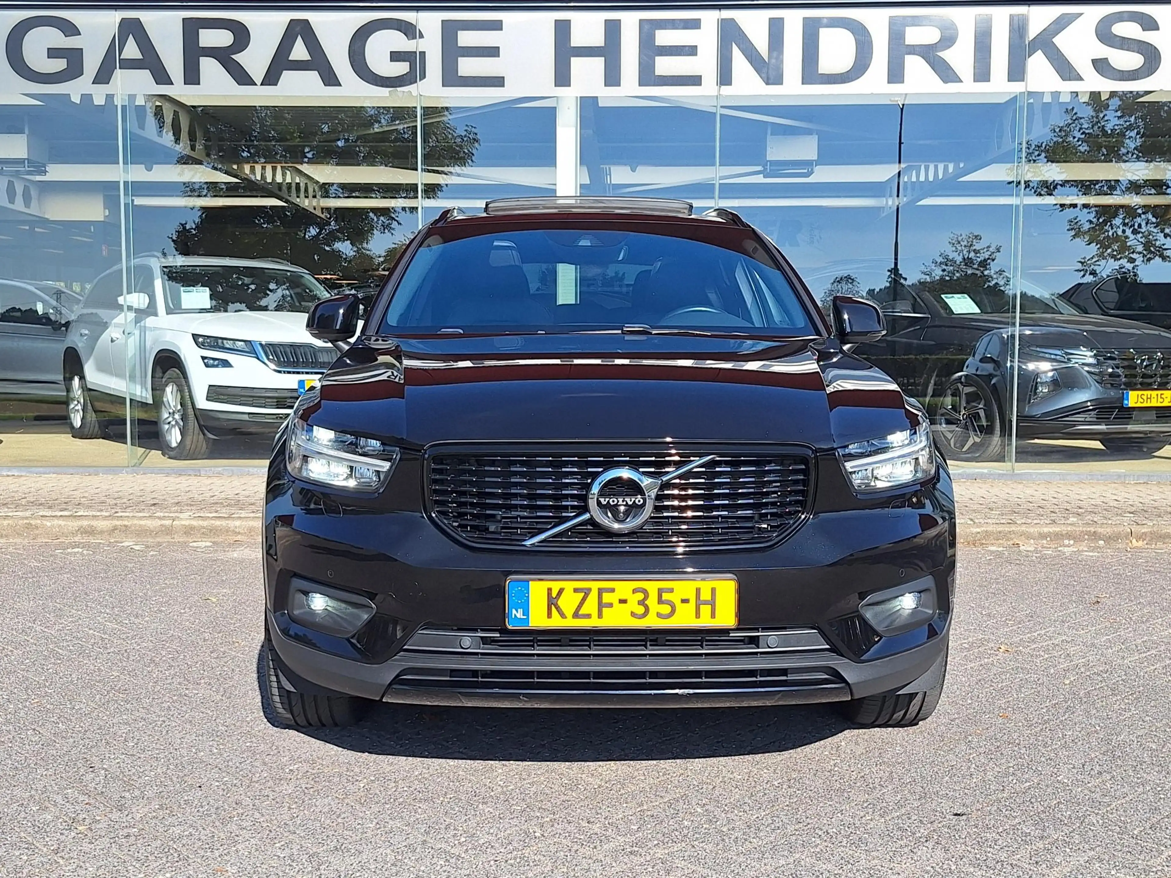 Volvo XC40 1.5 T5 Recharge Inscription | SOH: 85,1% | Pano | — photo 6