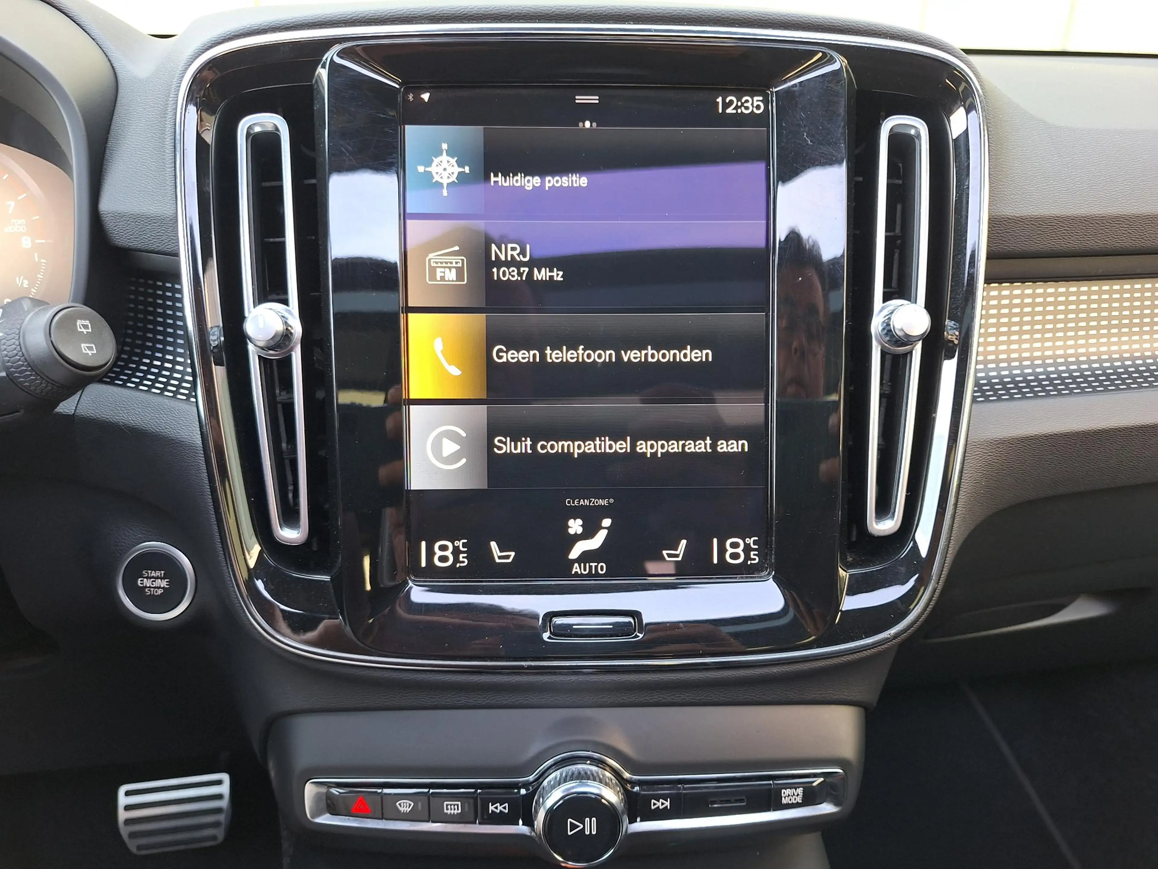 Volvo XC40 1.5 T5 Recharge Inscription | SOH: 85,1% | Pano | — photo 38