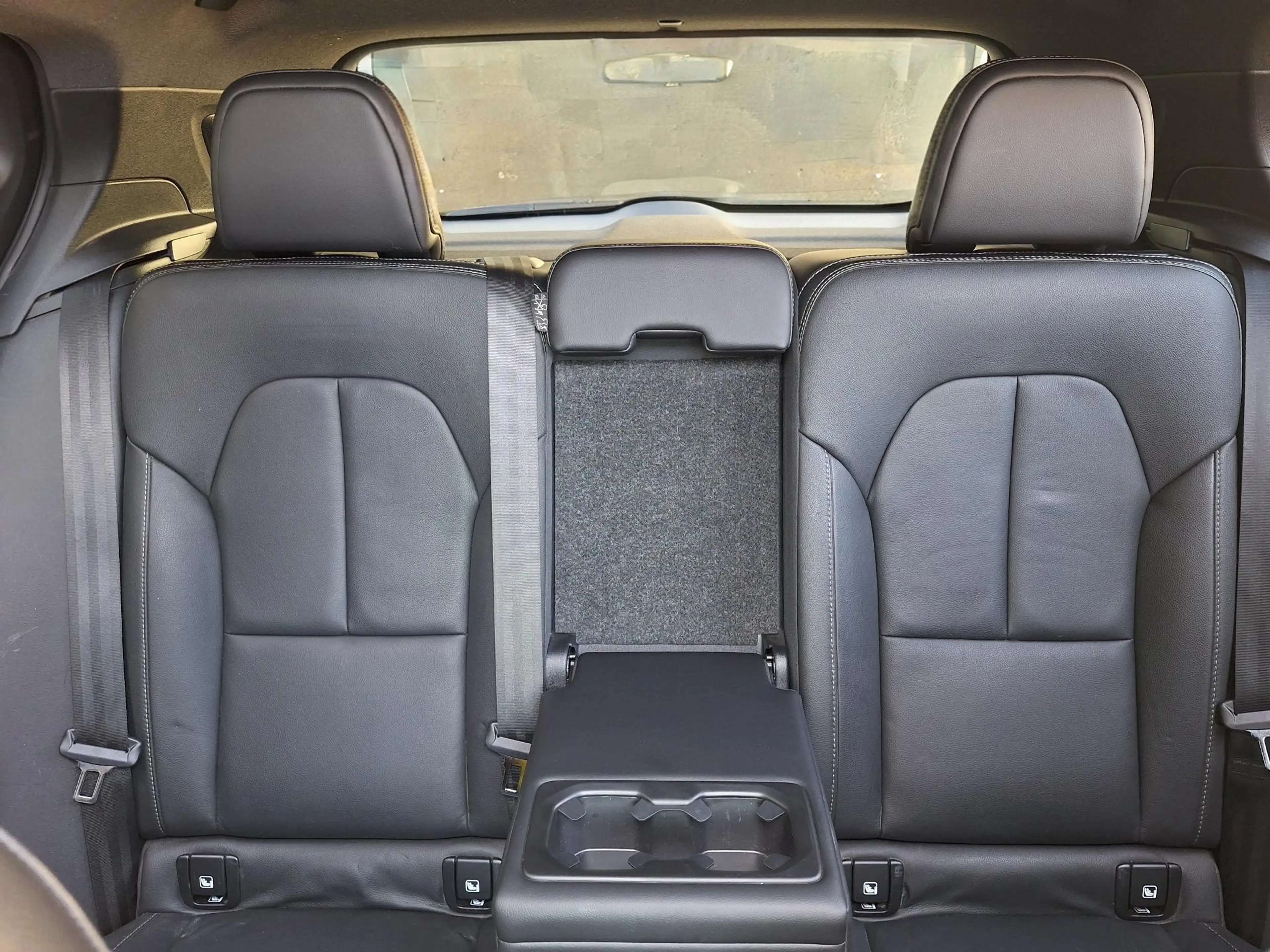 Volvo XC40 1.5 T5 Recharge Inscription | SOH: 85,1% | Pano | — photo 27