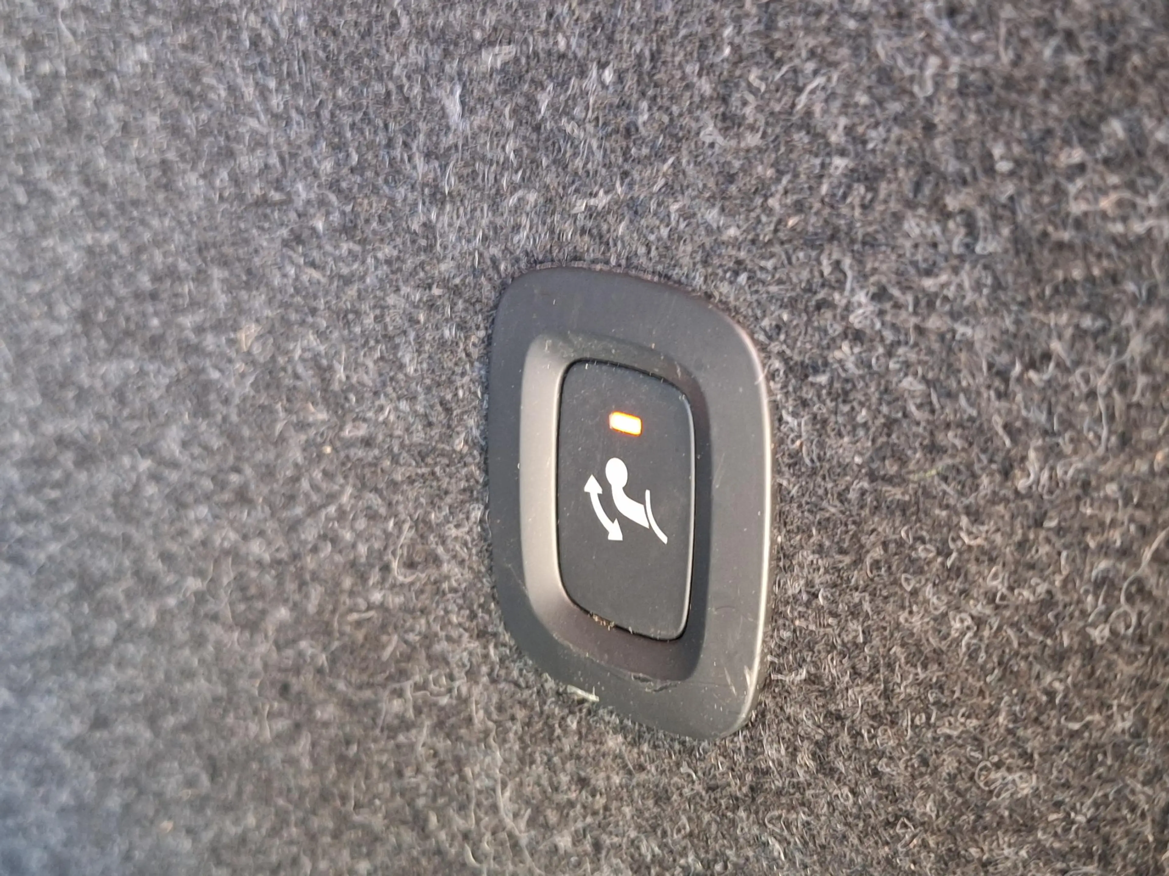 Volvo XC40 1.5 T5 Recharge Inscription | SOH: 85,1% | Pano | — photo 14