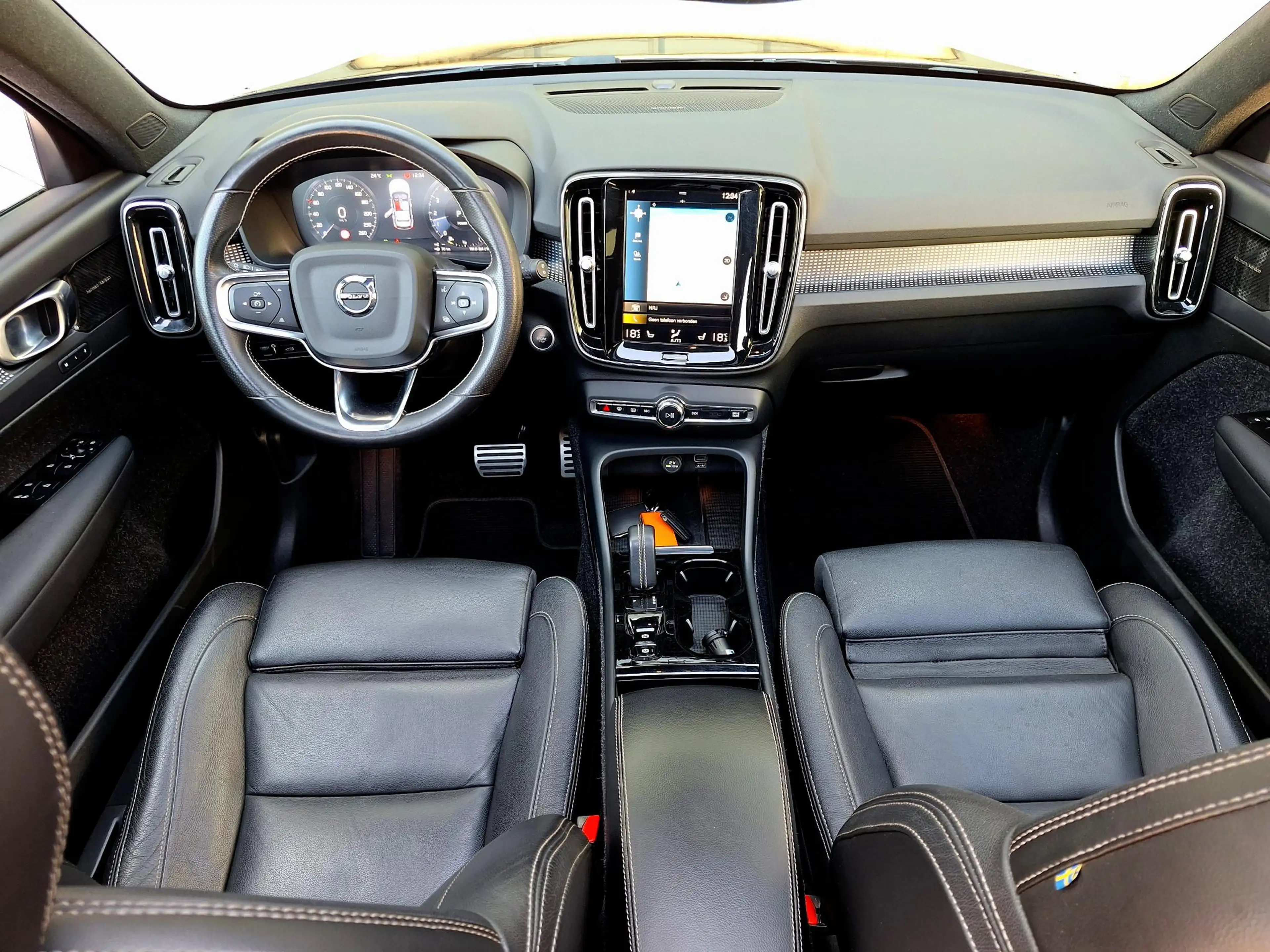 Volvo XC40 1.5 T5 Recharge Inscription | SOH: 85,1% | Pano | — photo 22