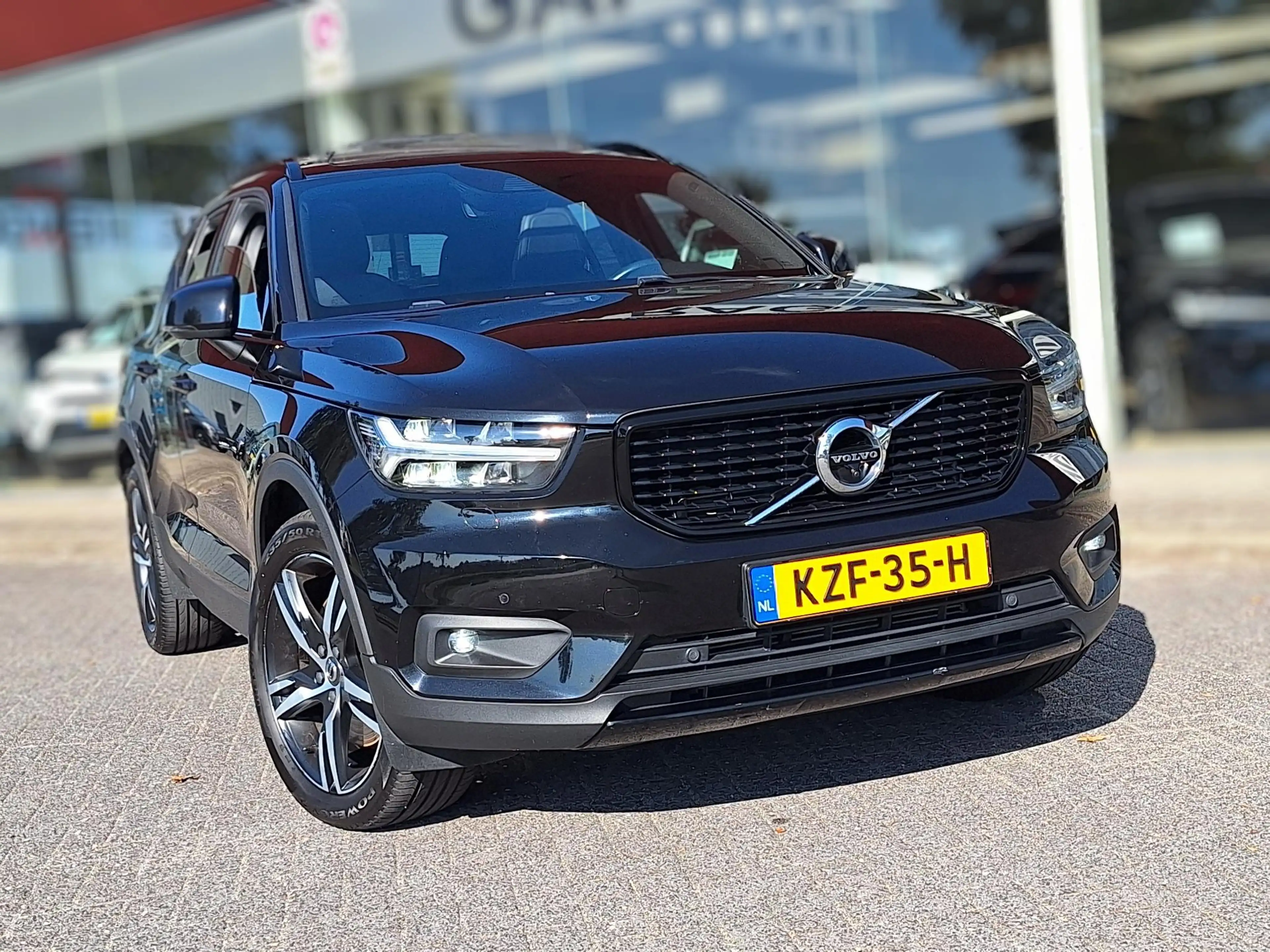 Volvo XC40 1.5 T5 Recharge Inscription | SOH: 85,1% | Pano | — photo 48