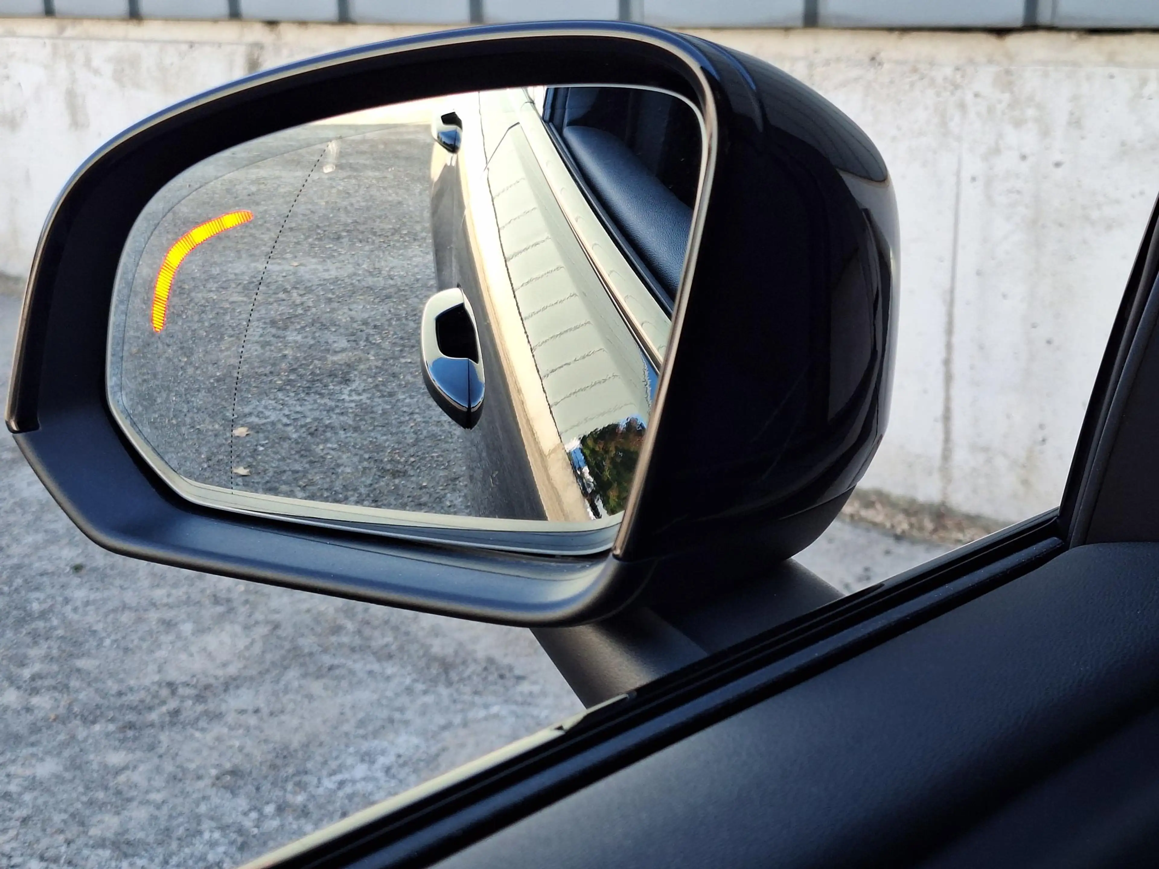 Volvo XC40 1.5 T5 Recharge Inscription | SOH: 85,1% | Pano | — photo 31