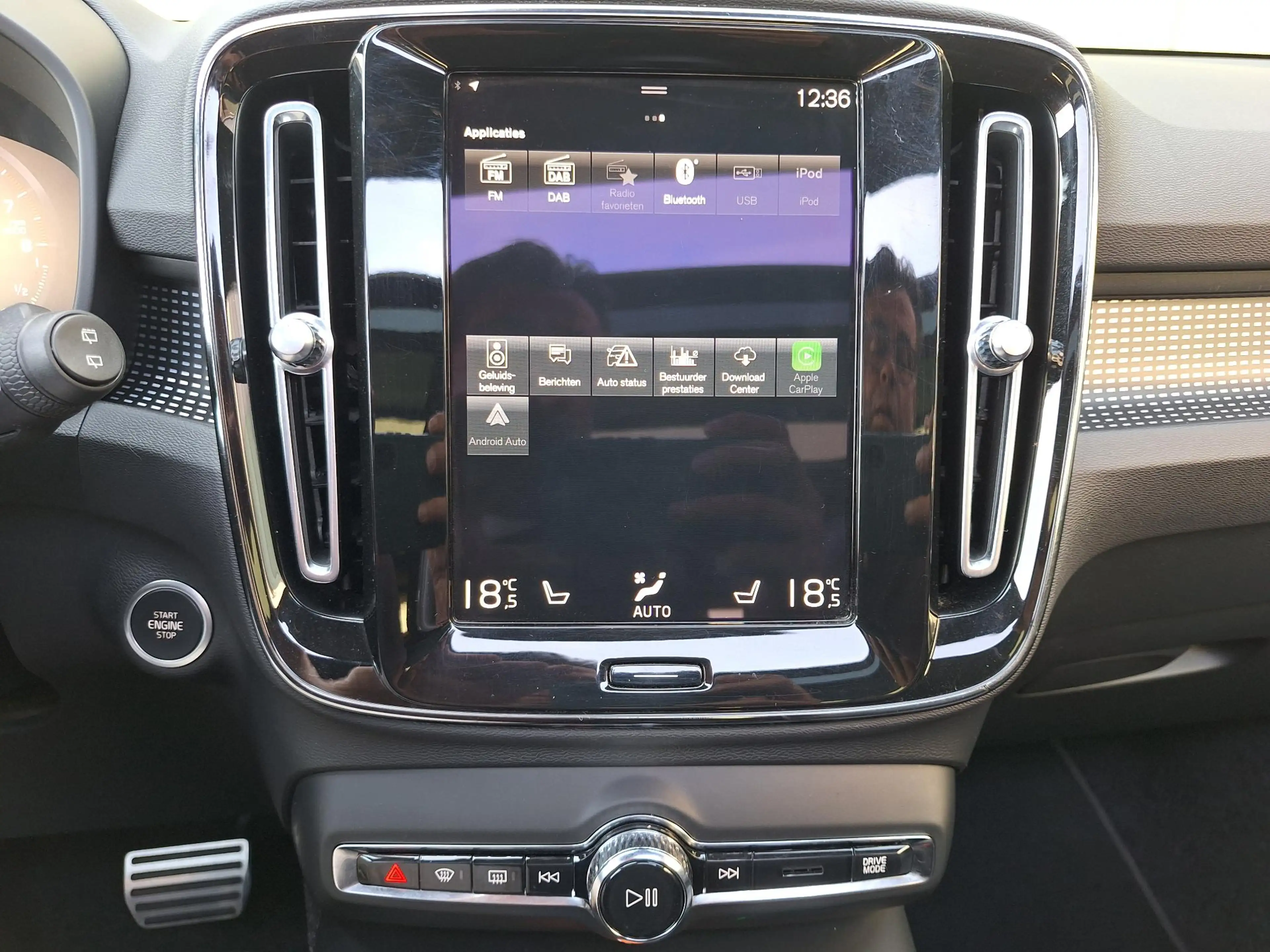 Volvo XC40 1.5 T5 Recharge Inscription | SOH: 85,1% | Pano | — photo 37