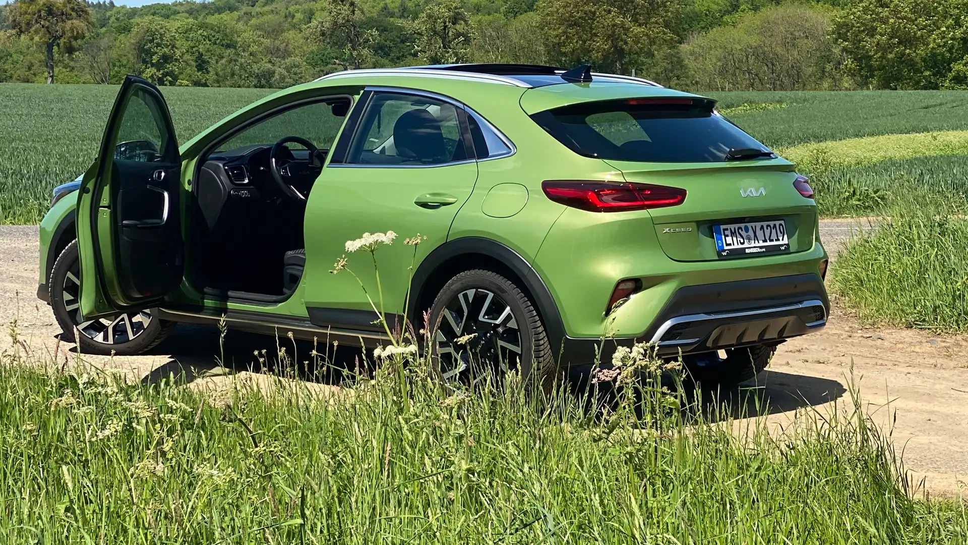 Kia XCeed Spirit Glasdach JBL Xclusiv Grün - 1