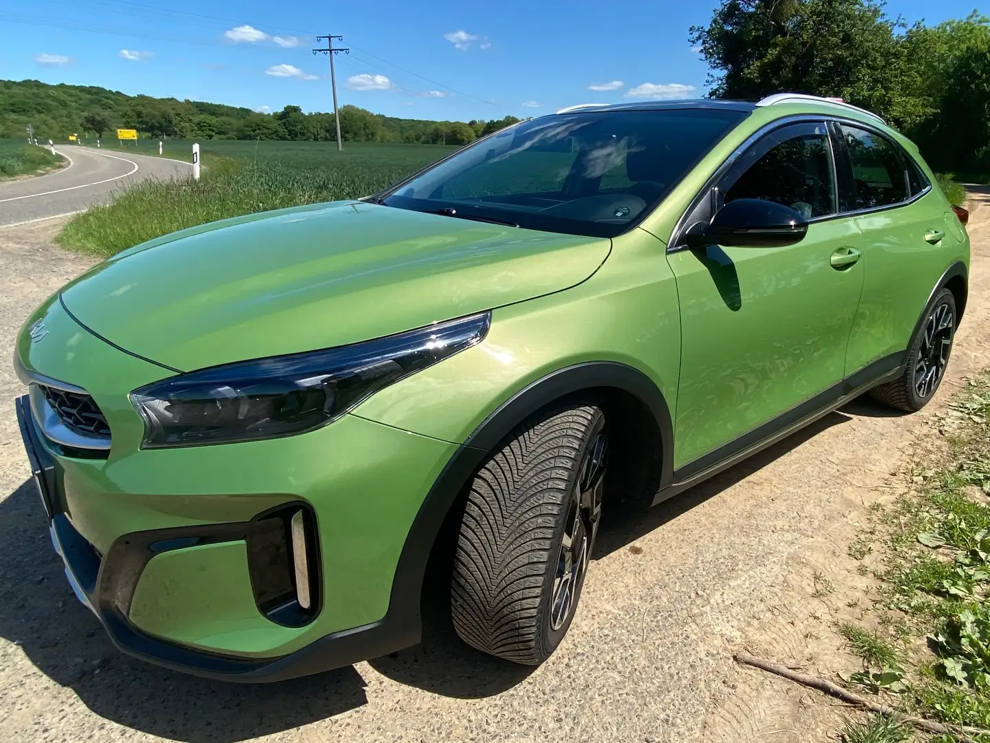 Kia XCeed Spirit Glasdach JBL Xclusiv Grün - 2