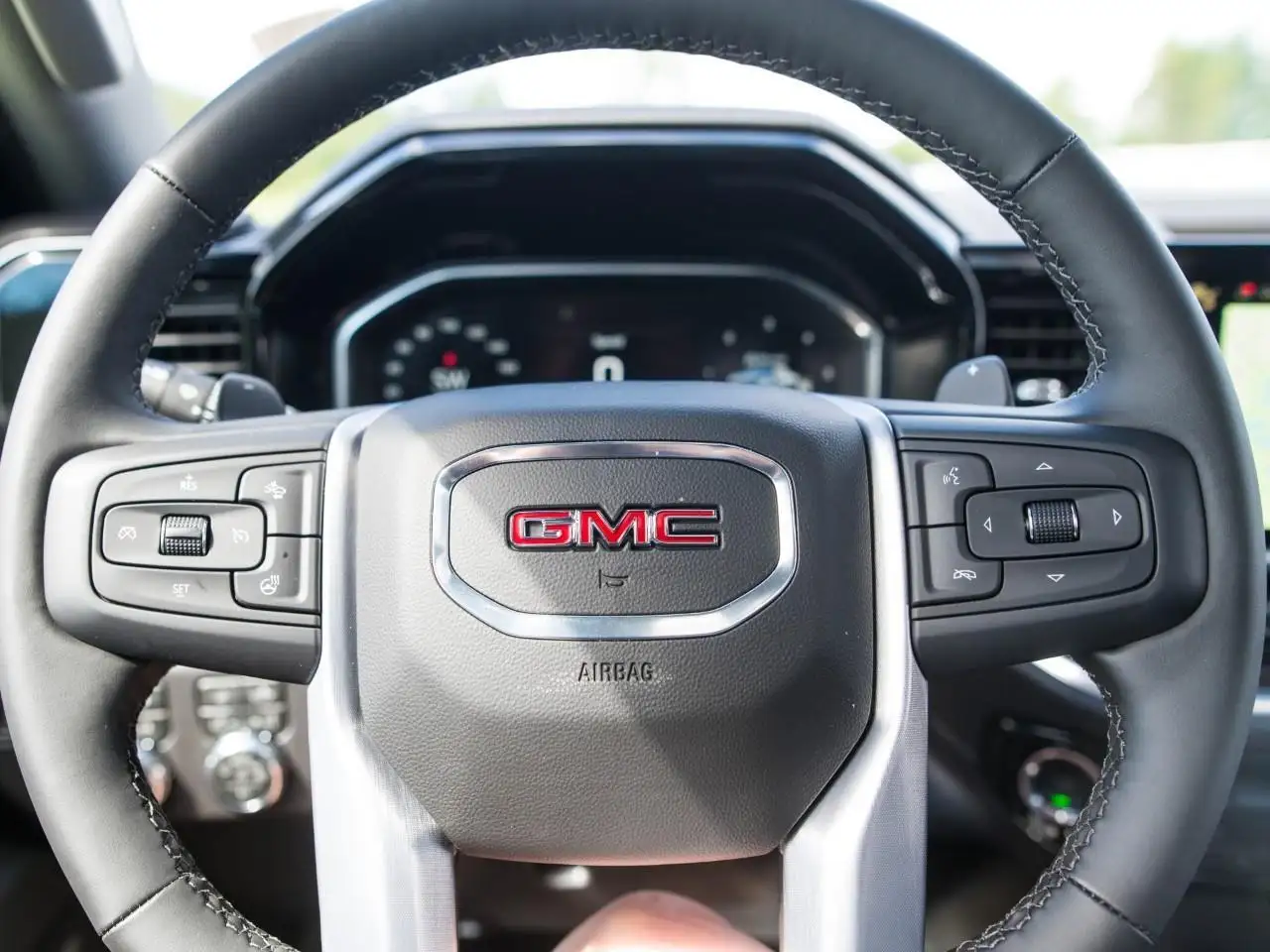 GMC Sierra 1500 снимка GMC Sierra 1500