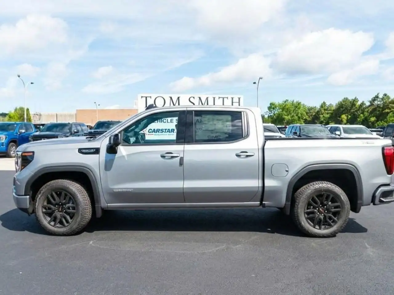 GMC Sierra 1500 снимка GMC Sierra 1500