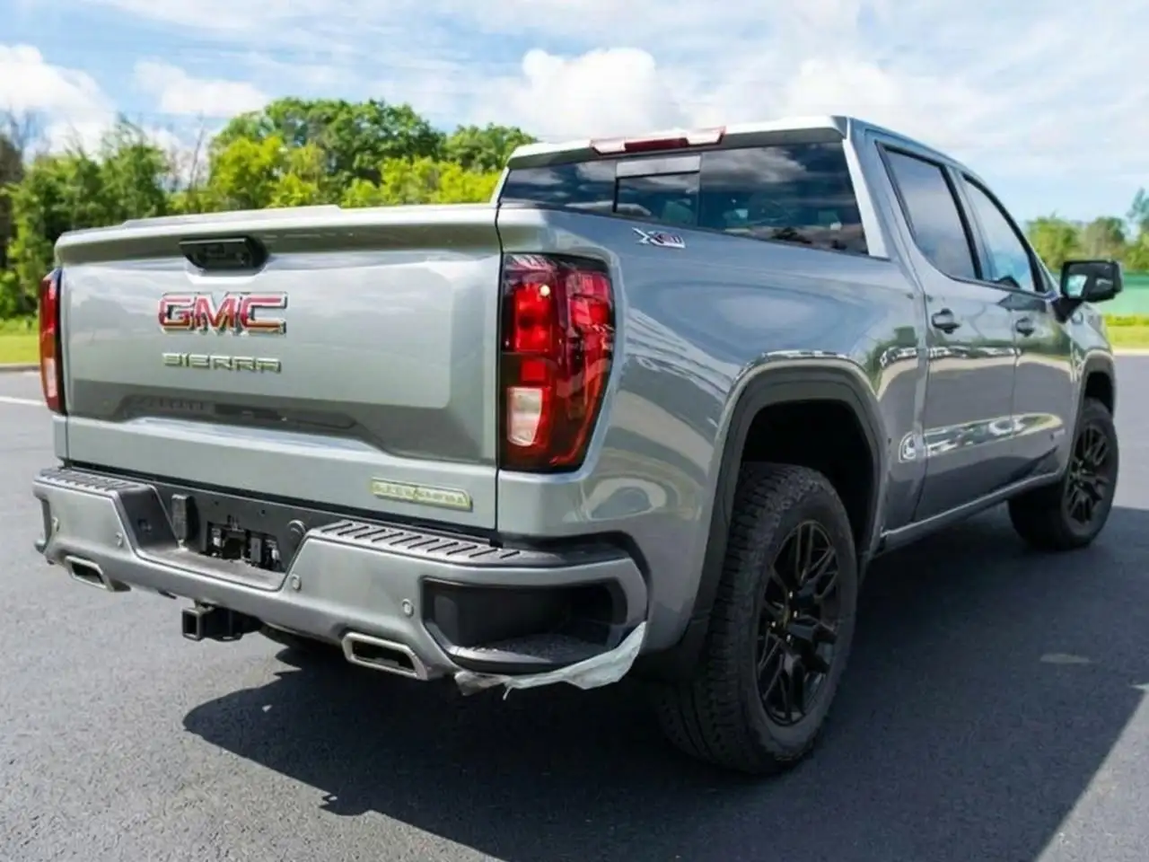 GMC Sierra 1500 снимка GMC Sierra 1500