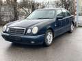 Mercedes-Benz E 240 CLASSIC Albastru - thumbnail 1