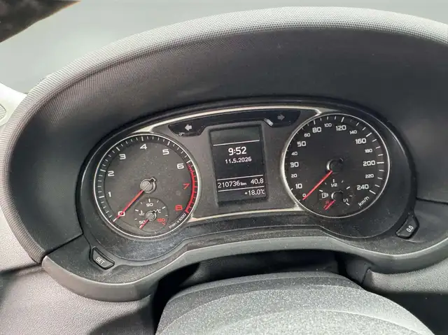 Audi A1 view 11