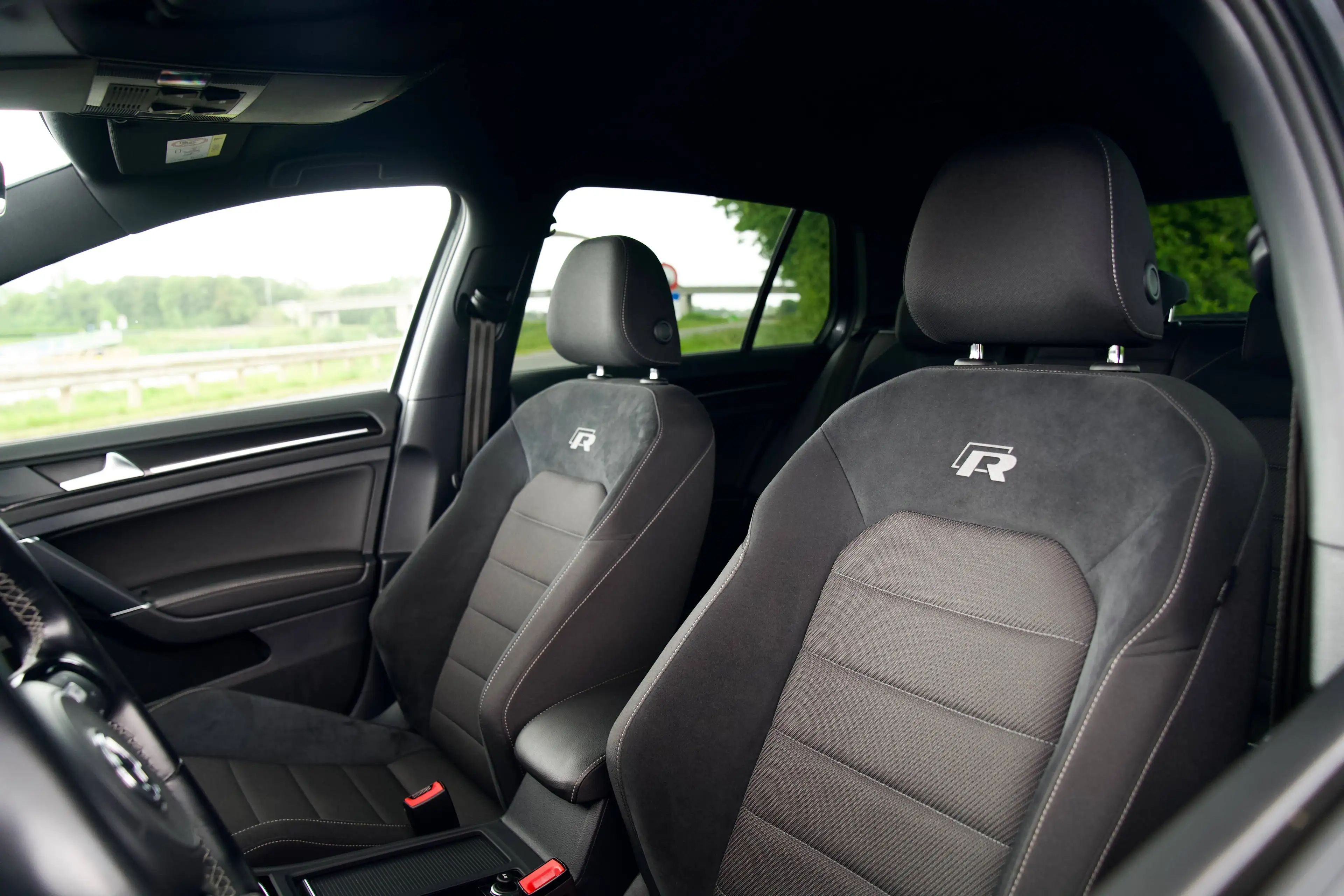 Volkswagen Golf R 7.5 | 4 MOTION | 340 PK | APR VW POWER UNIT | DYNAUDIO — photo 15