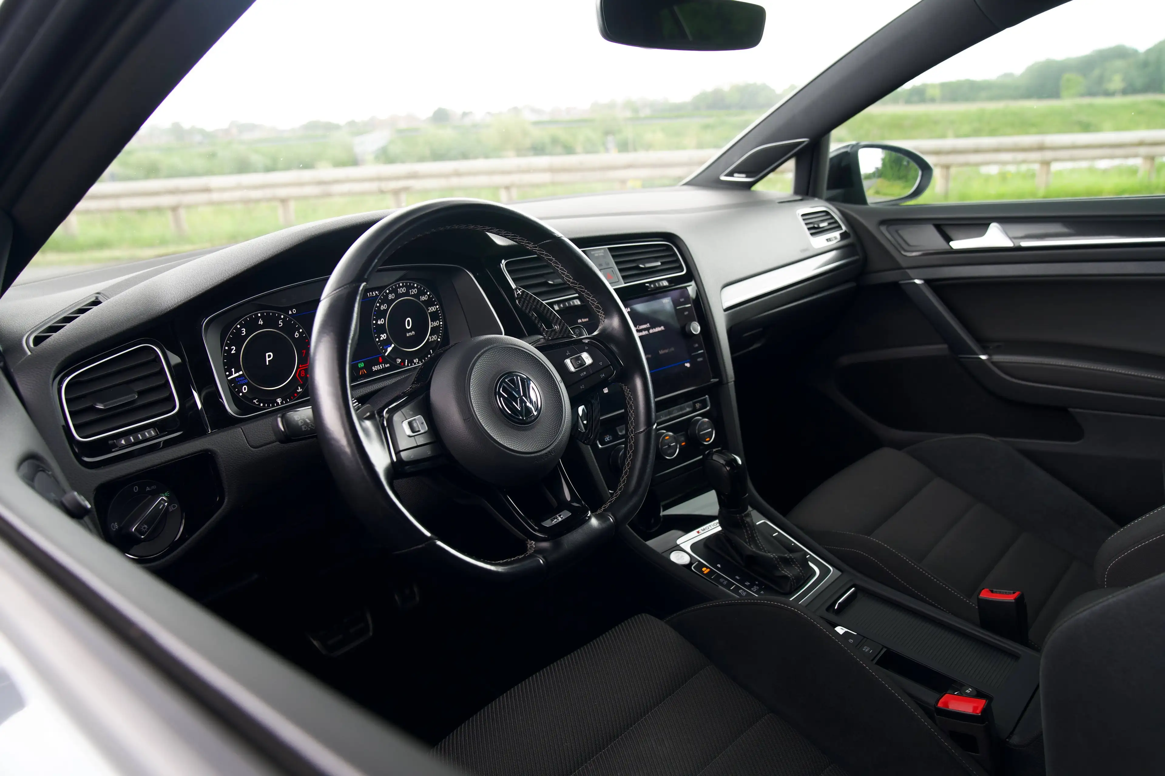 Volkswagen Golf R 7.5 | 4 MOTION | 340 PK | APR VW POWER UNIT | DYNAUDIO — photo 14