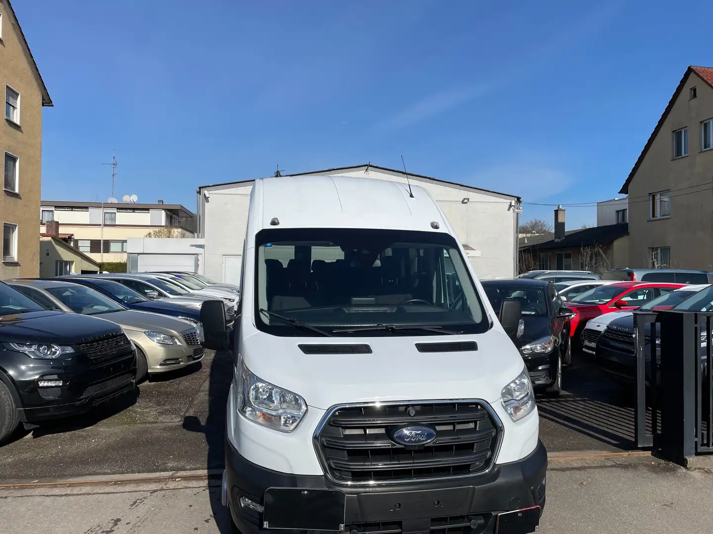 Ford Transit Bus 460 L4 H3 17 Sitze Distronik PTS Kamera Bílá - 2