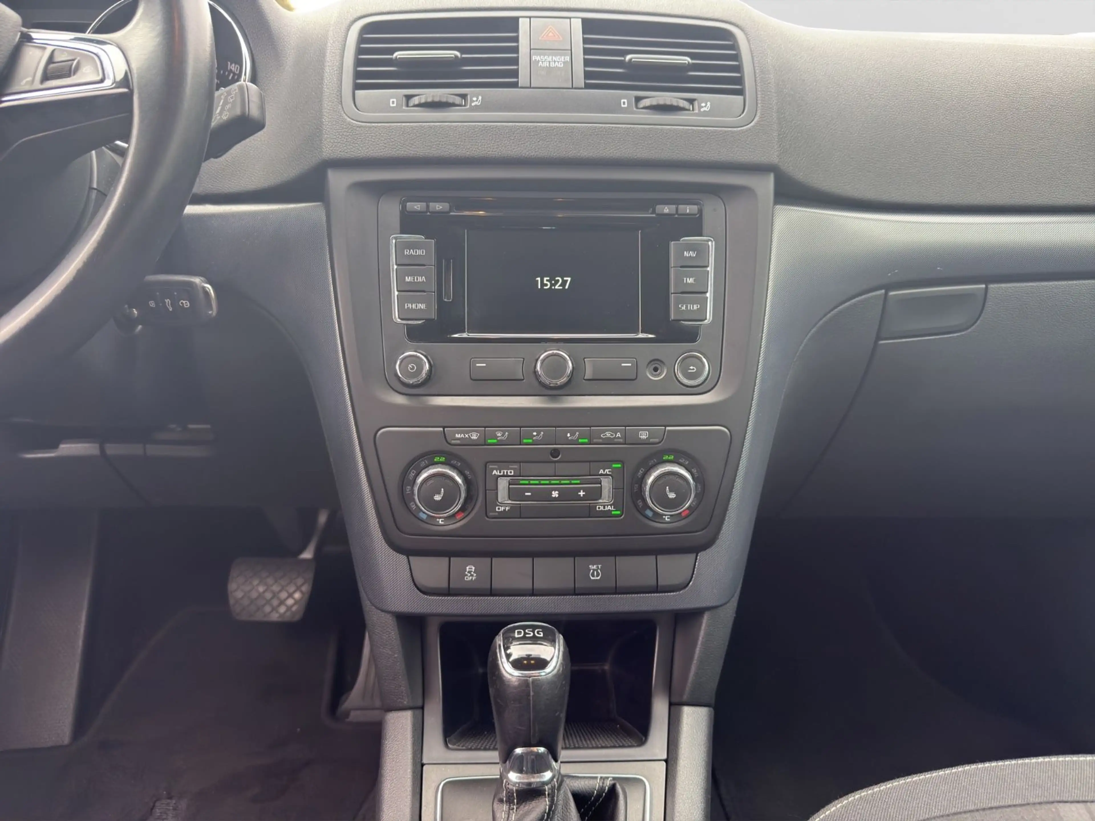 Skoda Yeti Adventure Aut. / 2.Hand / NAVI / XENON — photo 17