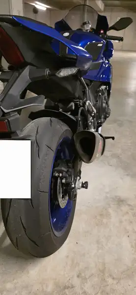 Yamaha YZF-R1 - foto 7