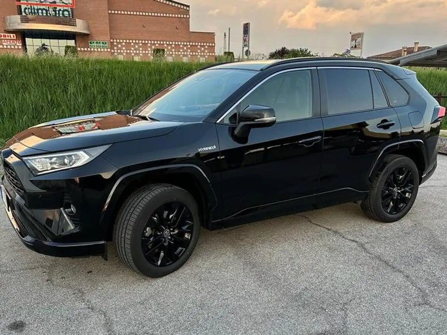 Toyota RAV 4 Black Edition 2wd 218cv e-cvt Nero - 1