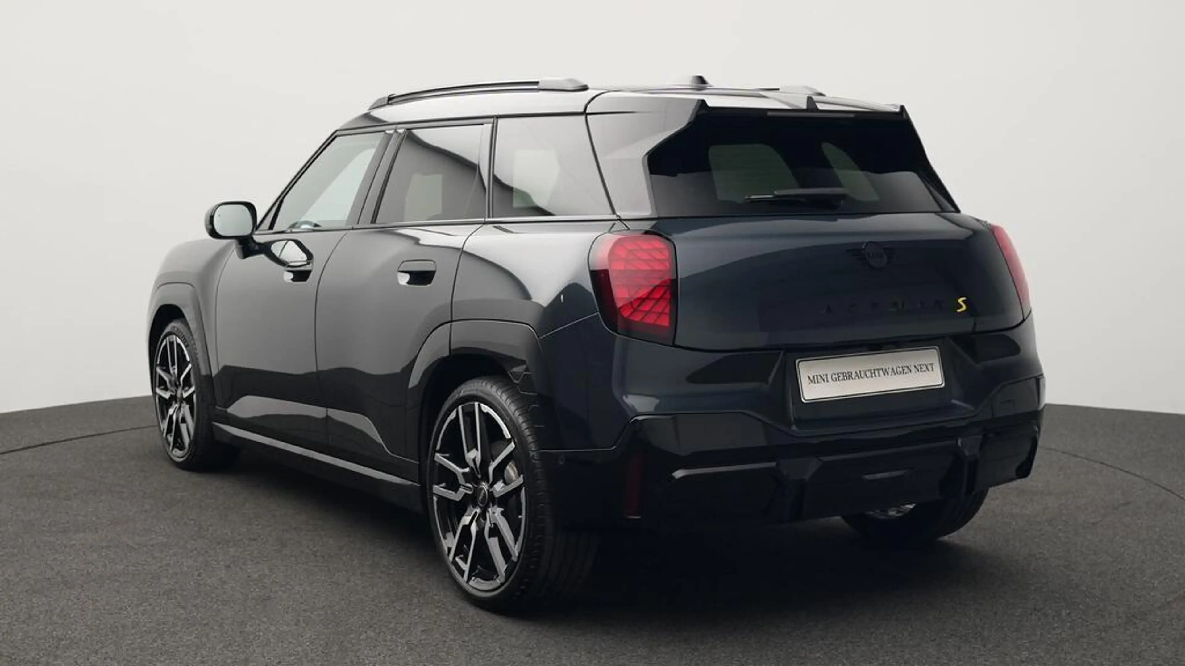 MINI Aceman John Cooper Works Trim — photo 7