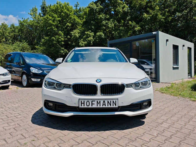 BMW 318 d Aut 3 Touring Advantage Navi LED 2 Hand TOP