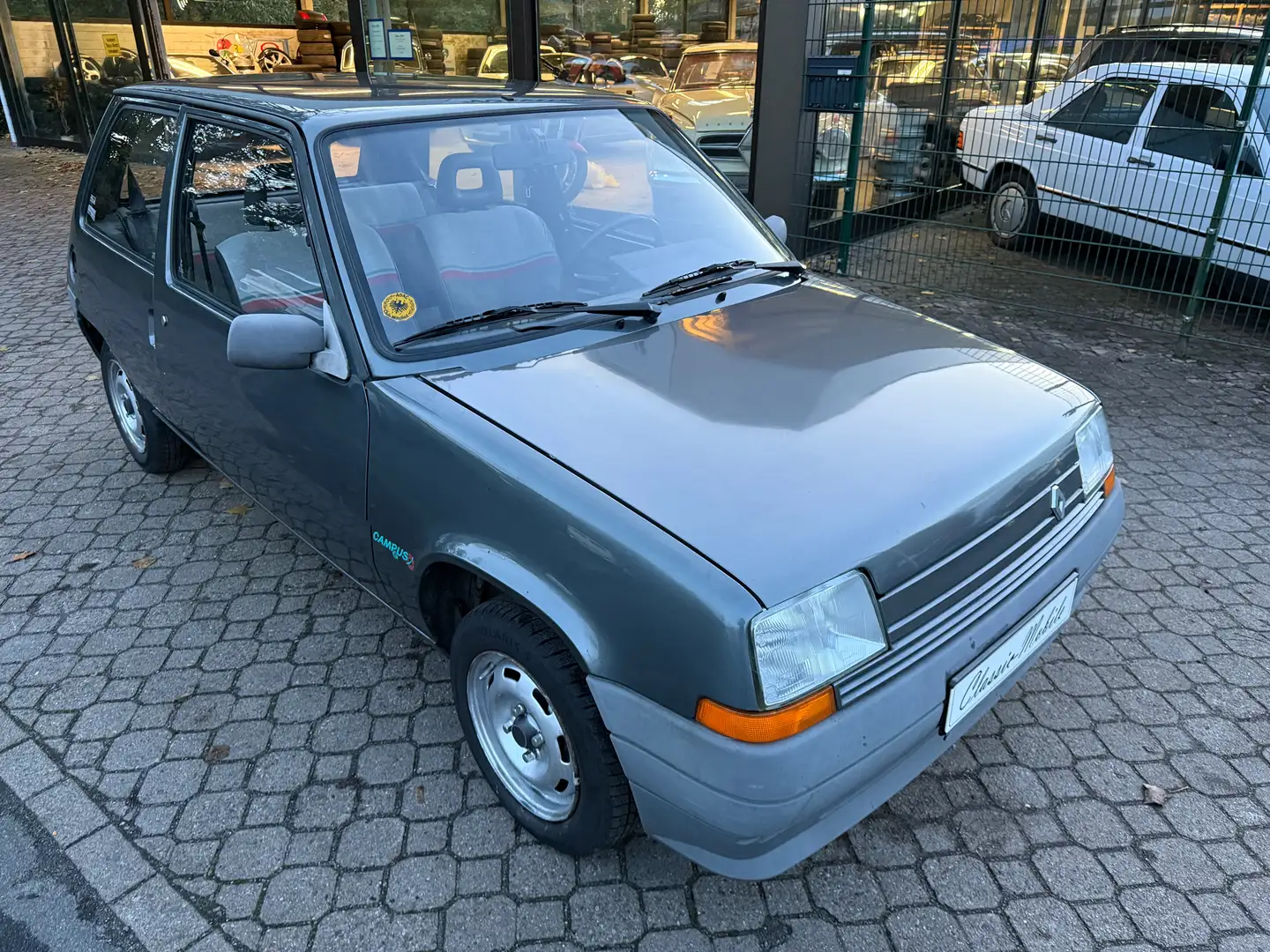 Renault R 5 1.4 Campus *nur 84 TKM*HU a.W. neu*3.Hand*5-Gang* Сірий - 1