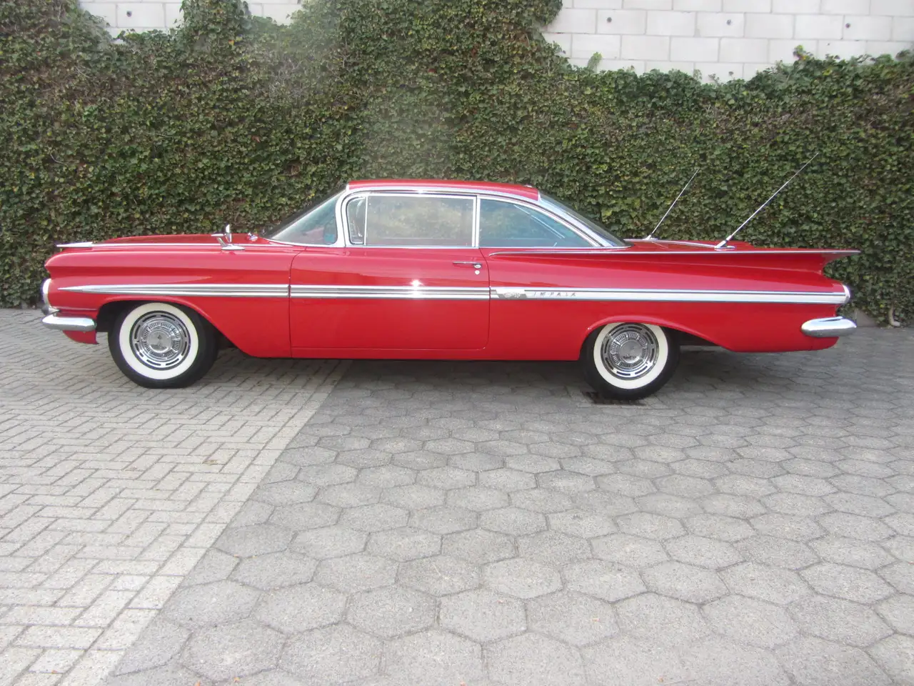 Chevrolet Impala V 8 Hardtop Coupe, foto 10