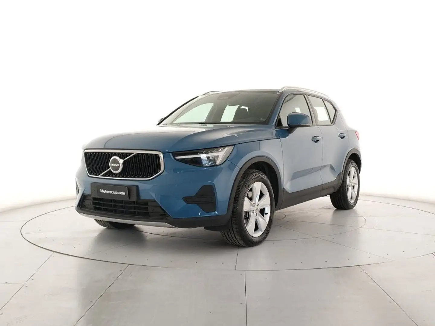 Volvo XC40 B3 automatico Core Blau - 2