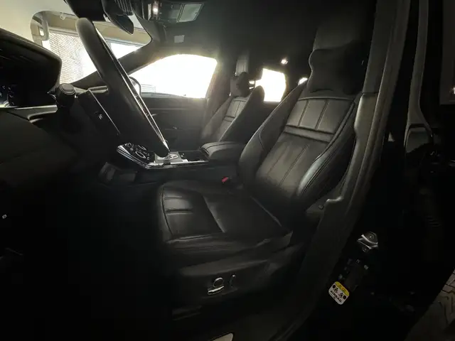 Land Rover Range Rover Evoque view 6