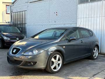 Leon 2.0 TDi 16v *MARCHAND * EXPORT *