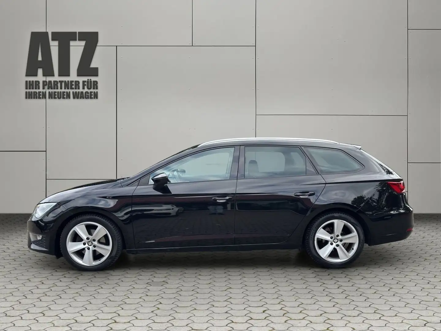 SEAT Leon ST 1.4l TSI FR Automatik*LED*Navi*PDC Schwarz - 2