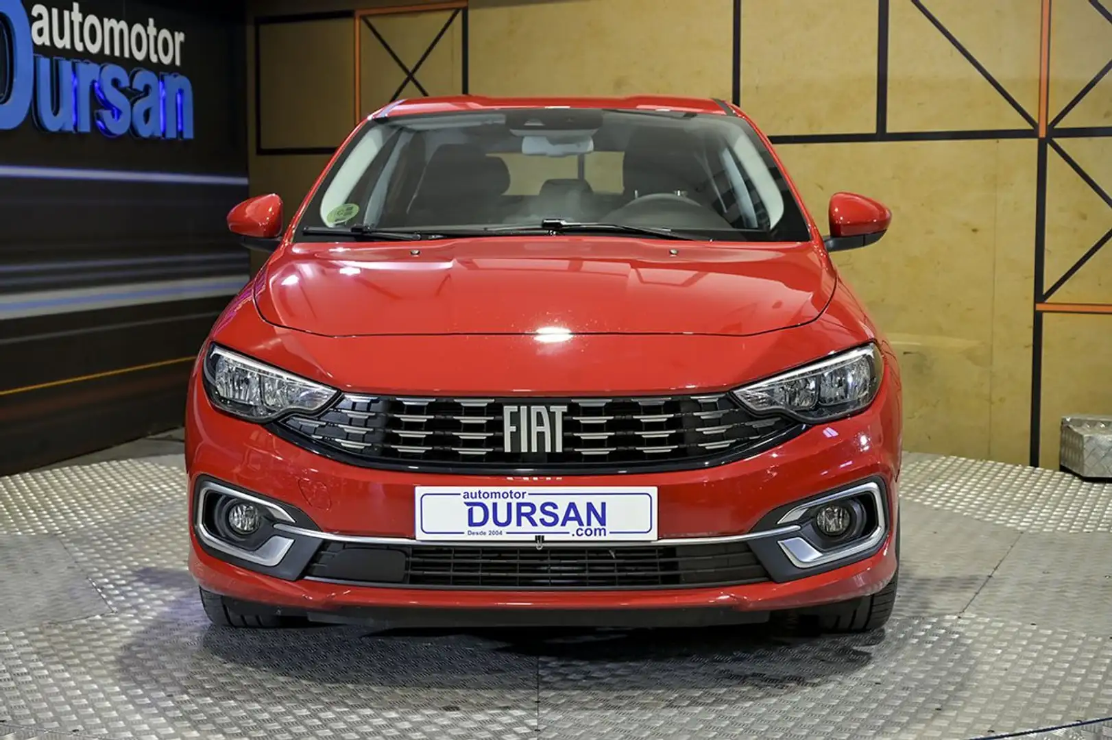 Fiat Tipo HB City Life 1.6 96kW 130CV Rojo - 2