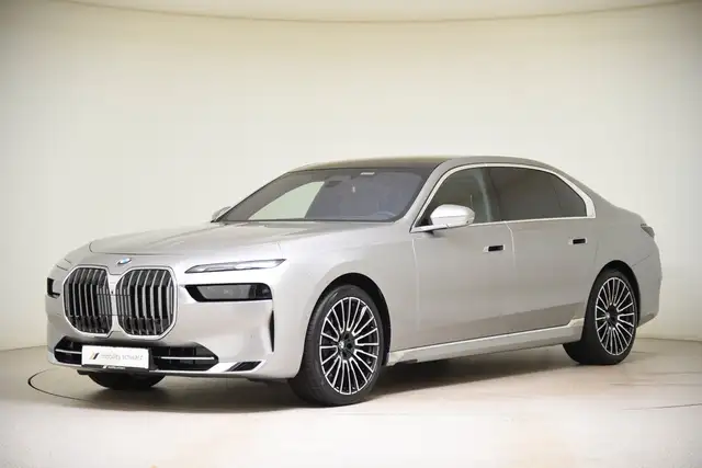BMW 740 d xDrive Pano ACC LED StandHzg B&W 360° DAB
