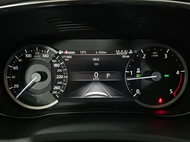Jaguar E-Pace view 13