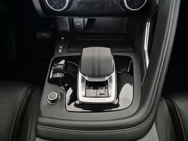 Jaguar E-Pace view 10