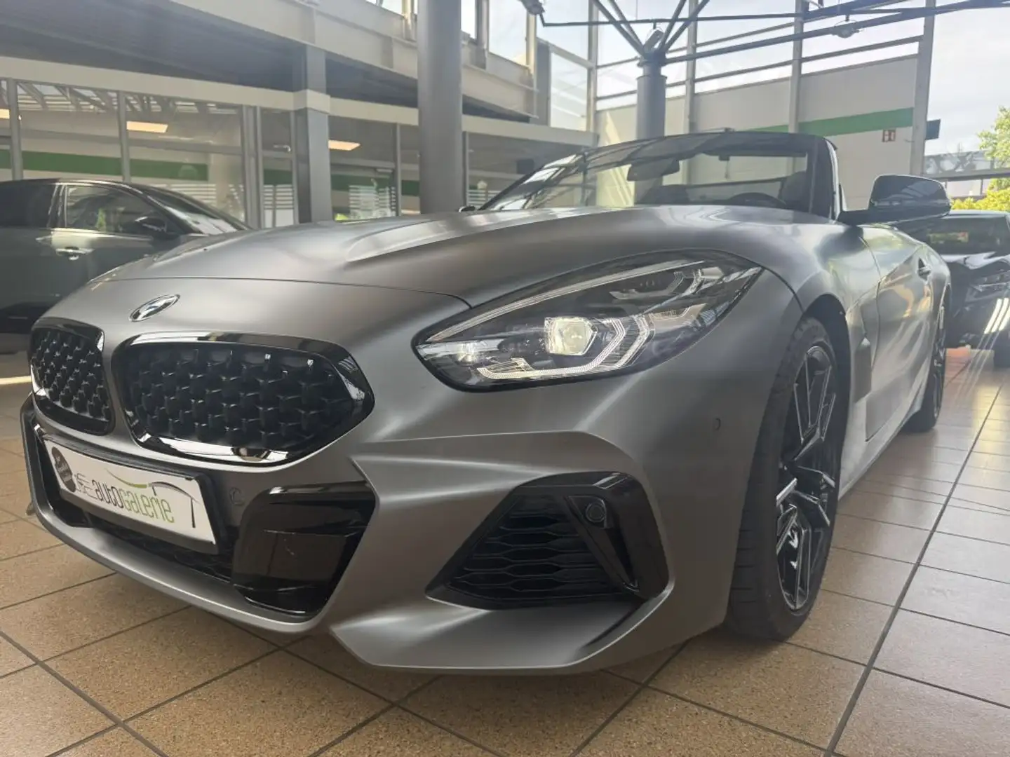 BMW Z4 M40i Aut. Grau - 1