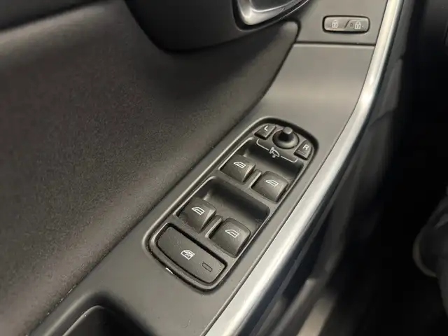 Volvo V60 view 13
