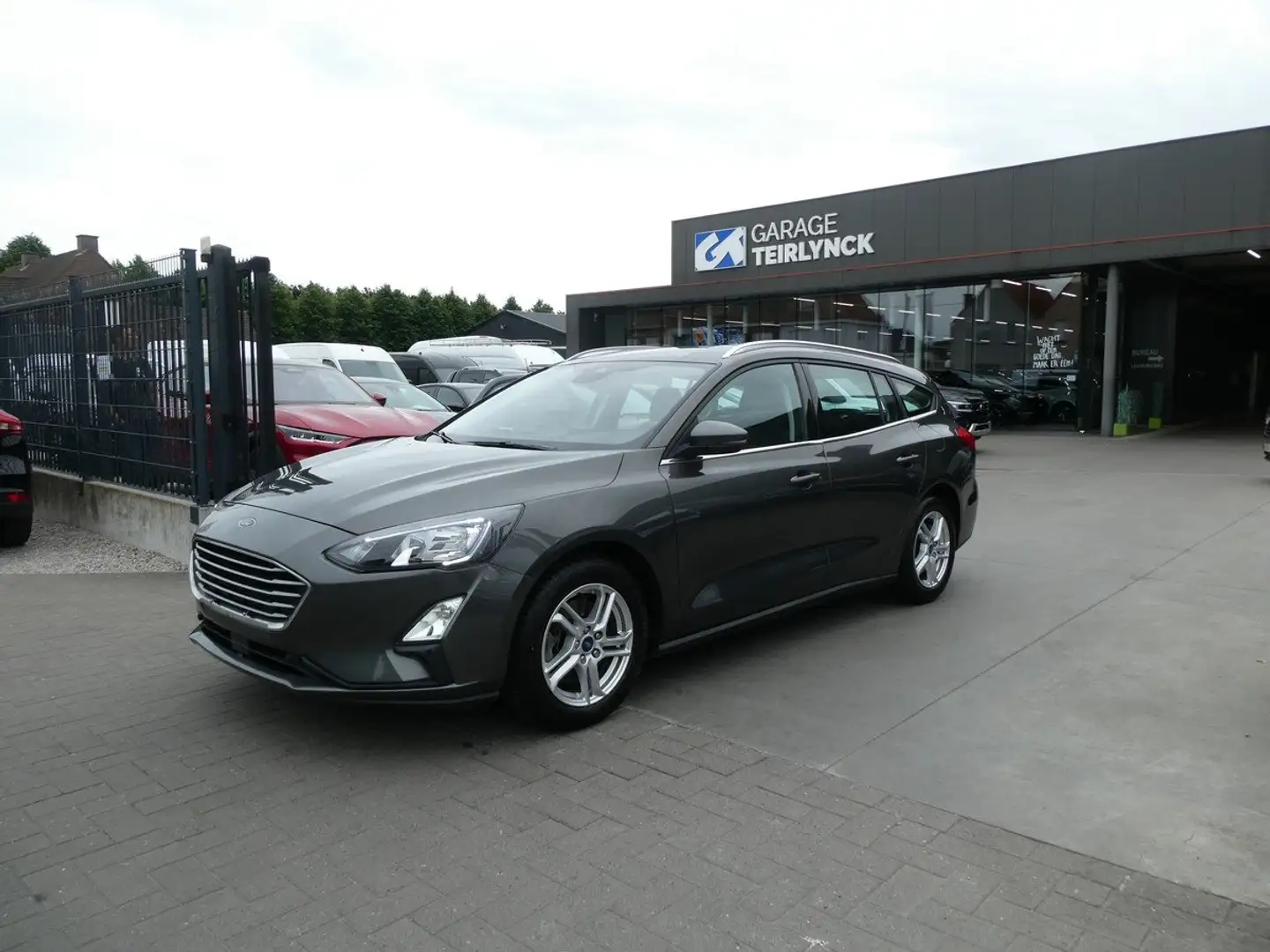 Ford Focus Break 1.0 i benzine 100pk Titanium Camera (43029) Gris - 2
