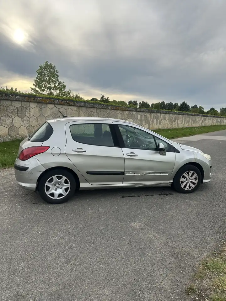 Peugeot 308 308 — photo 2