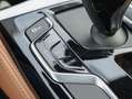 BMW 520 5-serie 520i High Executive (Glazen dak/M-Pakket/C Zwart - thumbnail 44