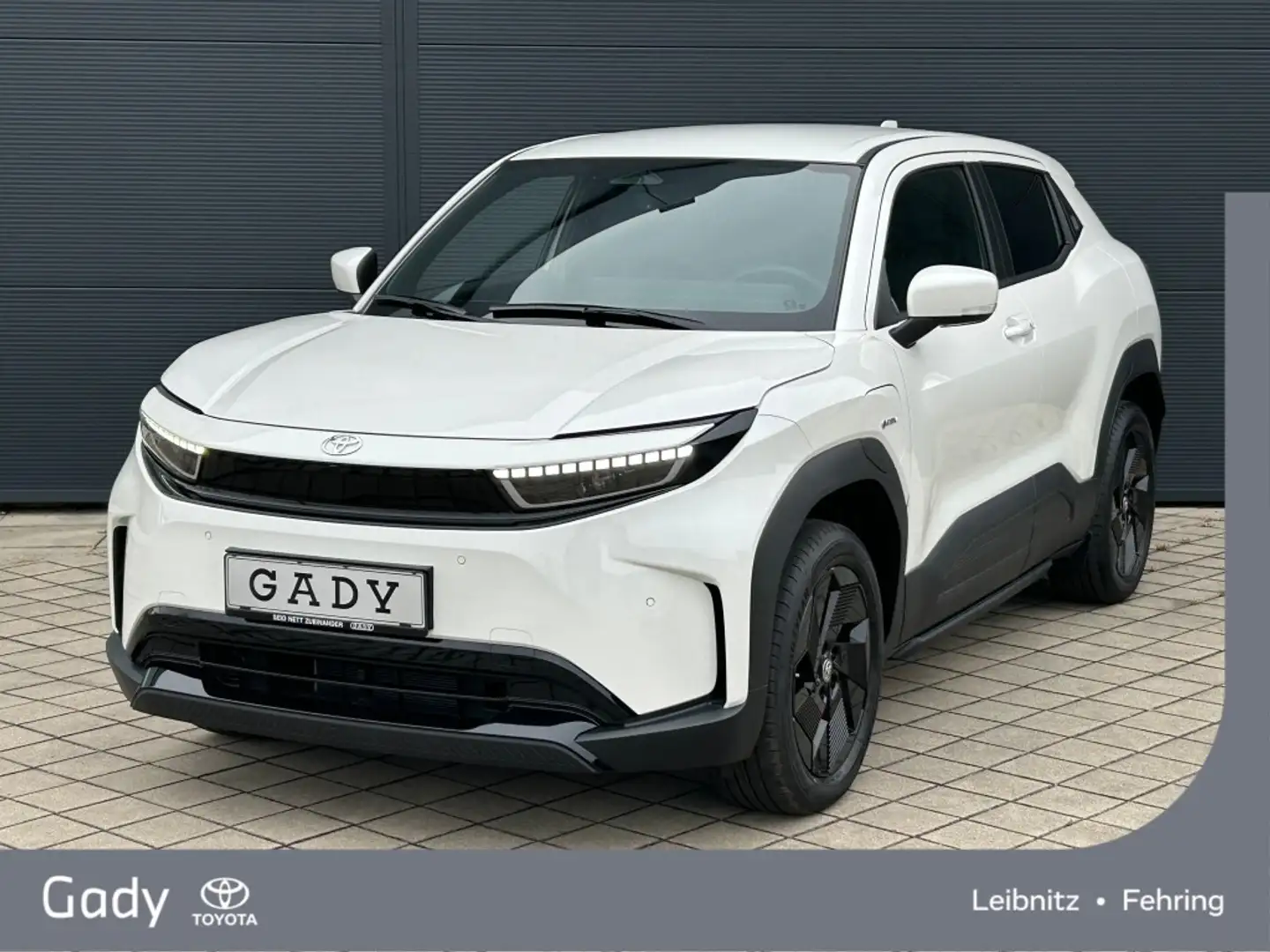 Toyota Urban Cruiser BEV 2W Weiß - 1