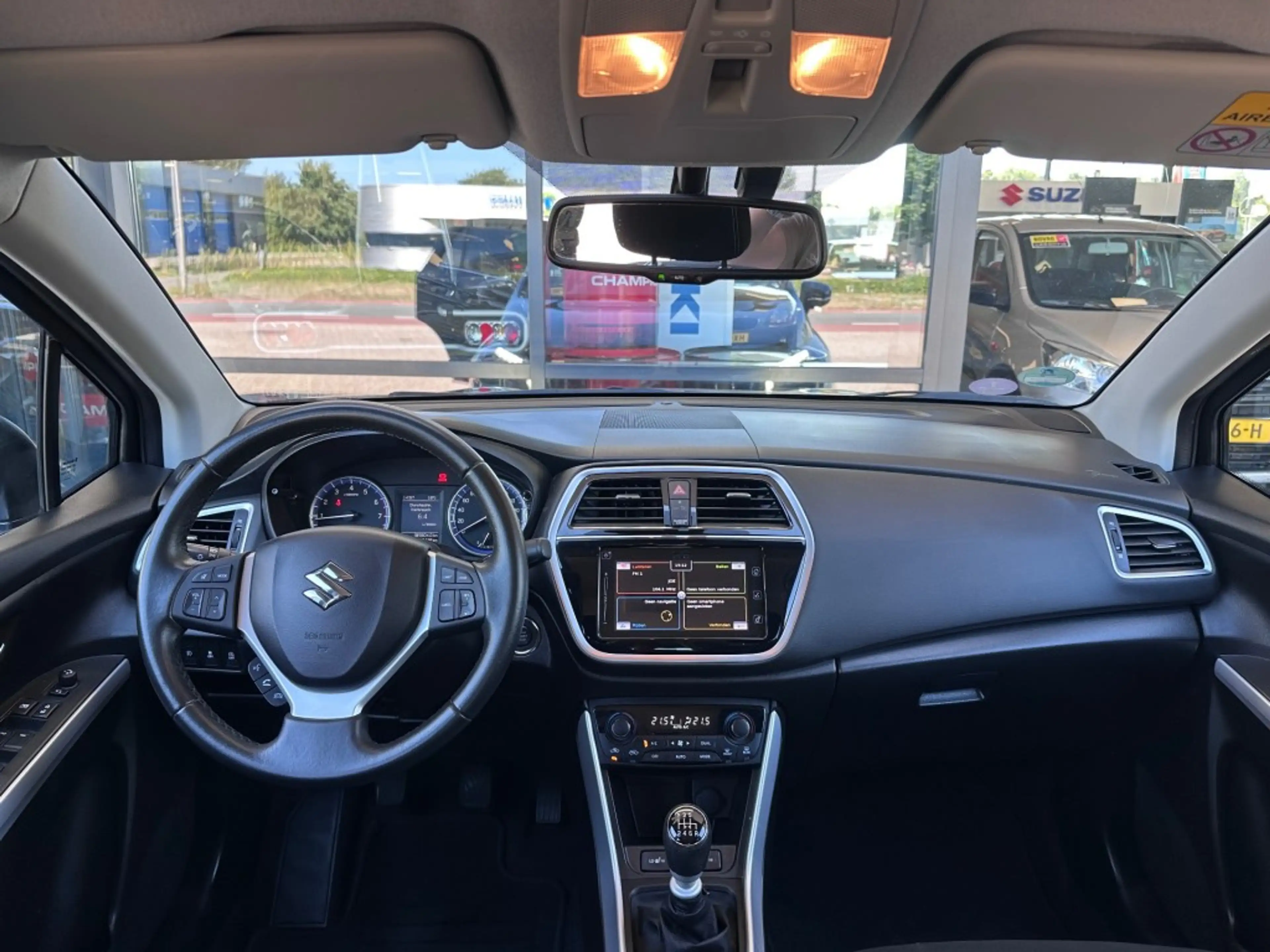 Suzuki SX4 S-Cross 1.4 Boosterjet Select '' Camera - Infotaimentsyste — photo 3