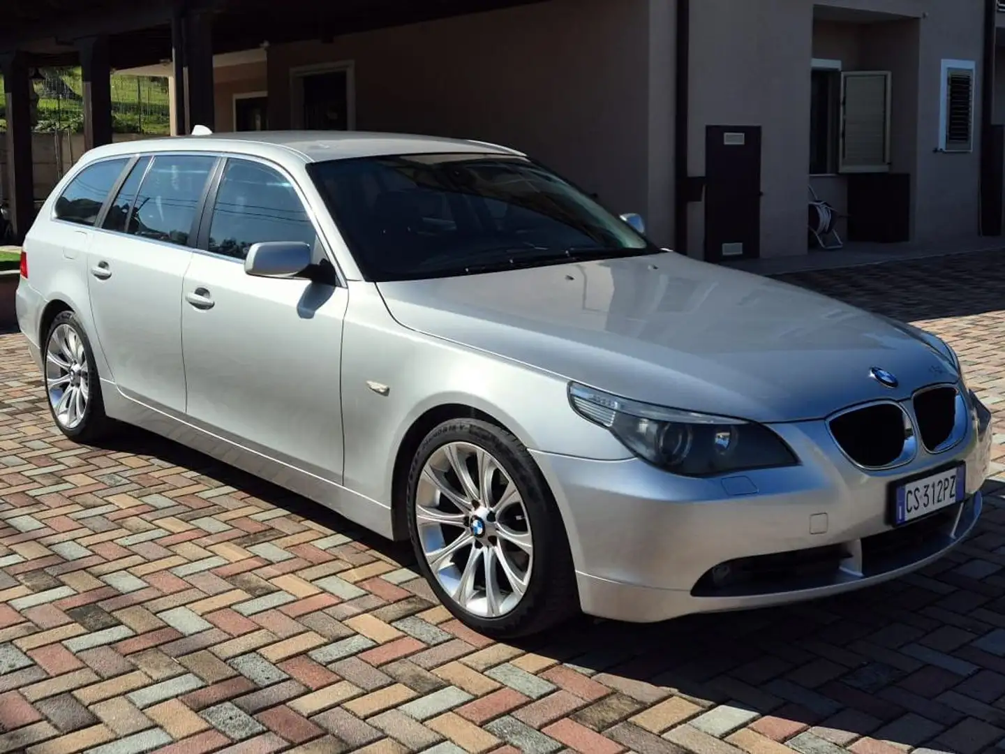 BMW 530 BMW 530d ASI Autorizzata anche nelle ZTL Grigio - 2